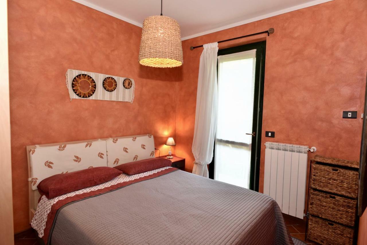 Holiday Apartment Albachiara Tavernola Bergamasca Buitenkant foto